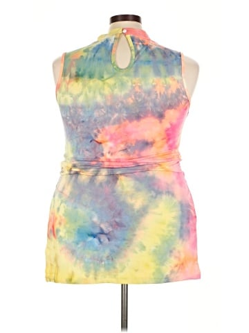Love Sleeveless Blouse (view 2)