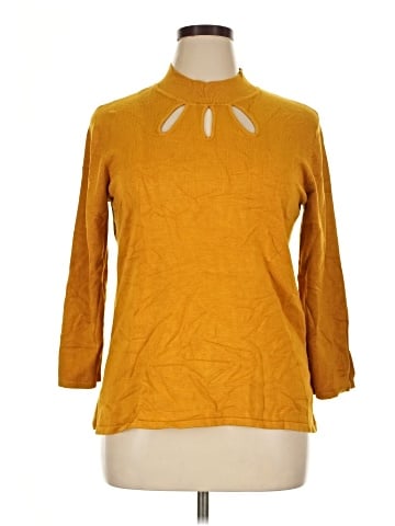 Chelsea & Theodore Pullover Sweater (view 1)