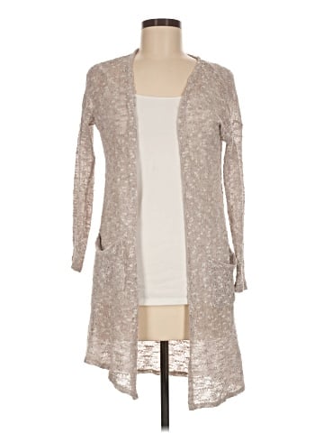Moa Moa Cardigan (view 1)