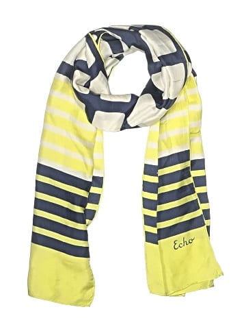 Echo Scarf (view 1)