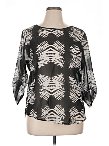 Antilia Femme 3/4 Sleeve Blouse (view 1)