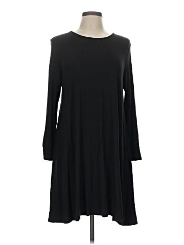 Old Navy Casual Dress (view 1)