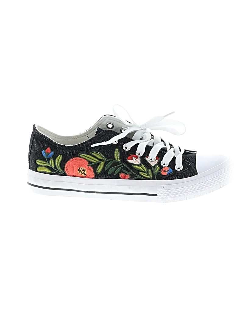Pre-owned Nu Sneakers In Black