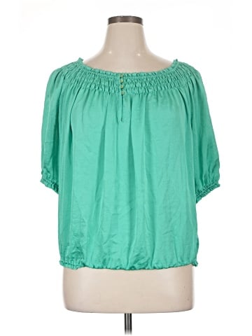 Violet & Claire Short Sleeve Blouse (view 1)