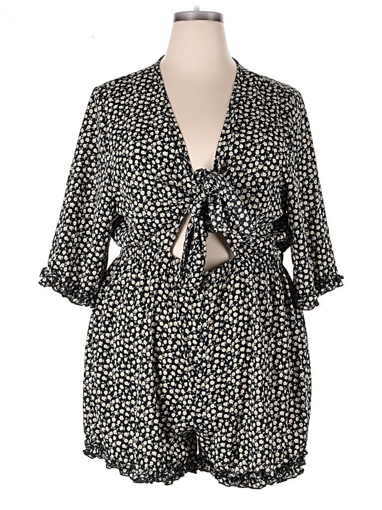 Pre-owned Shein Curve Romper In Black