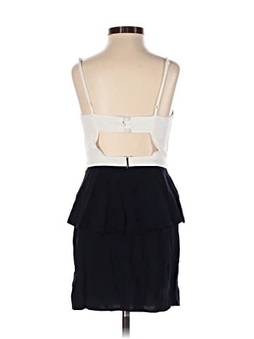 Kimchi Blue Sleeveless Top (view 2)