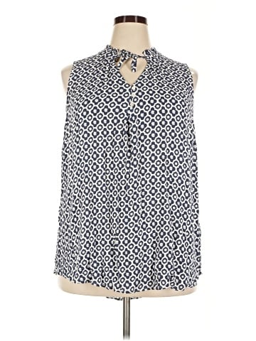 Market and Spruce Sleeveless Button-Down Shirt (view 1)