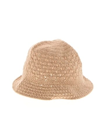 Target Hat (view 1)