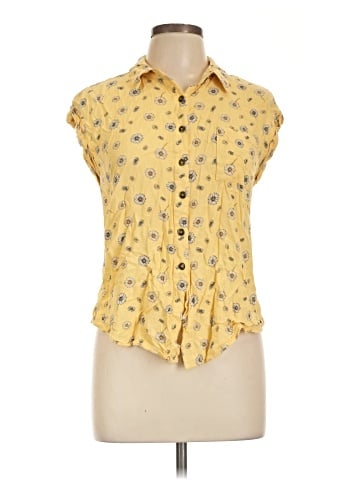 Belle Du Jour Sleeveless Button-Down Shirt (view 1)