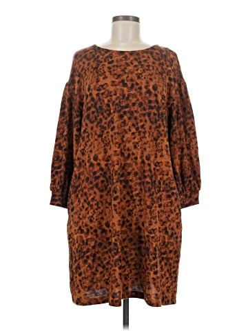 Versona Casual Dress (view 1)