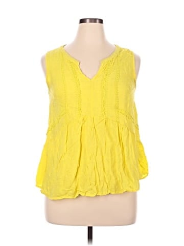 Merona Sleeveless Blouse (view 1)