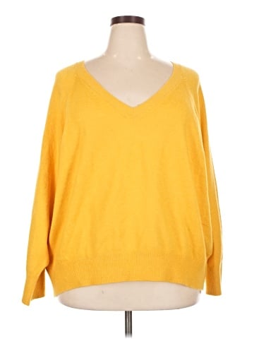 Old Navy Pullover Sweater (view 1)