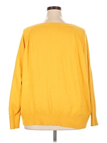 Old Navy Pullover Sweater (view 2)