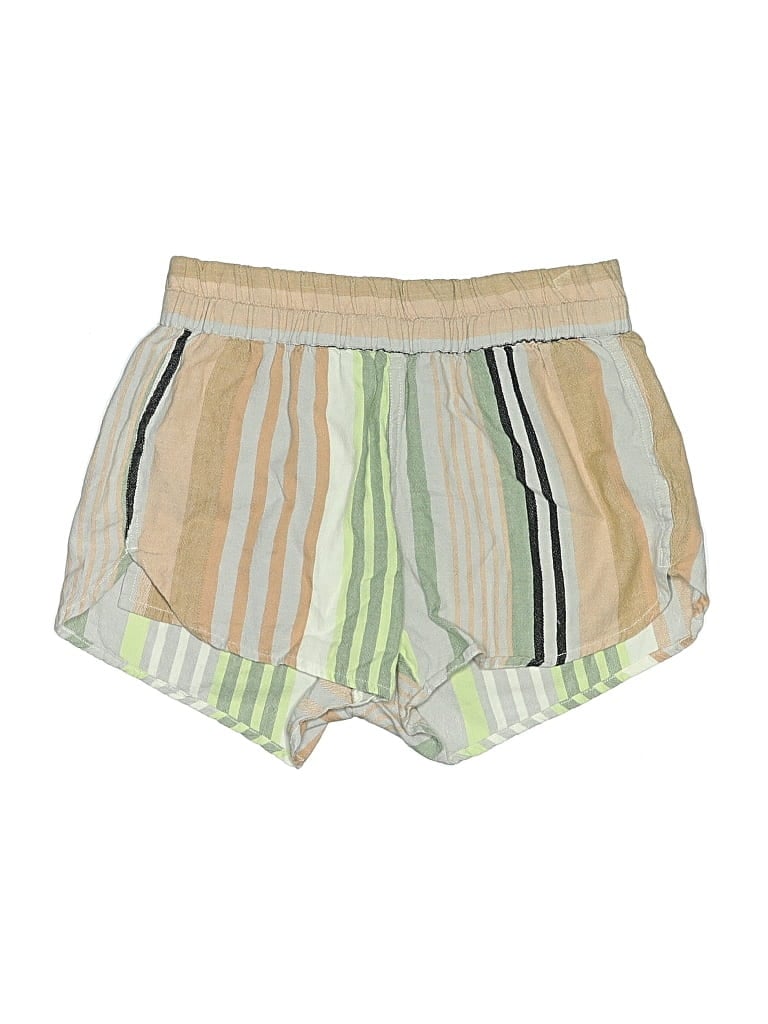 Pre-owned Kavu Shorts In Green
