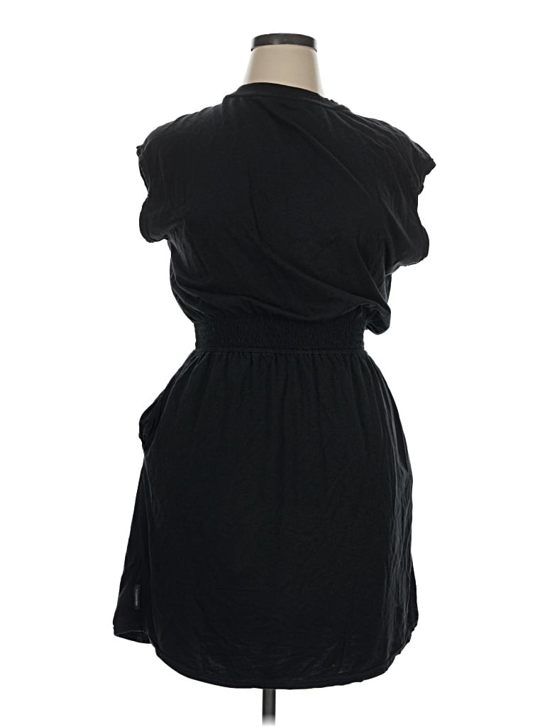 Pre-owned Merrell Casual Dress In Black