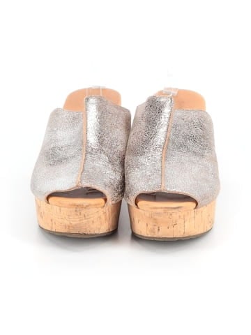Chocolat Blu Wedges (view 2)