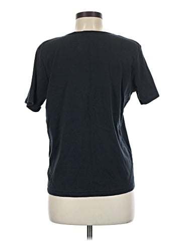 Liz Claiborne Collection Short Sleeve T-Shirt (view 2)