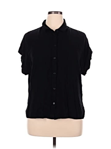 Velvet Heart Short Sleeve Blouse (view 1)