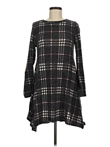 Chris & Carol Casual Dress (view 1)