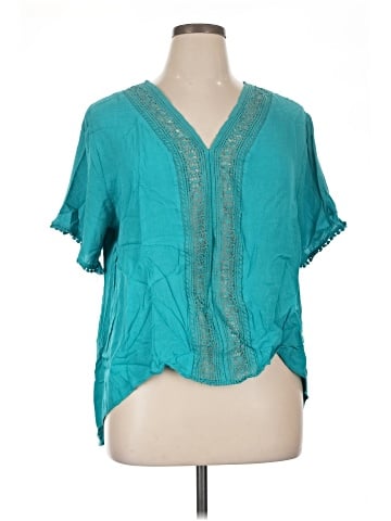 Merigold Kiss Short Sleeve Blouse (view 1)