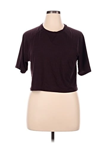 Fabletics Short Sleeve T-Shirt (view 1)