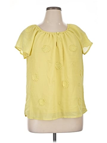 Elle Short Sleeve Blouse (view 1)