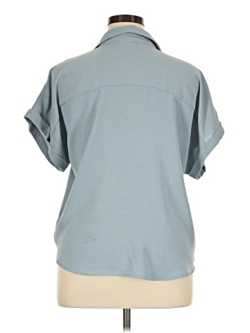 Como Vintage Short Sleeve Blouse (view 2)