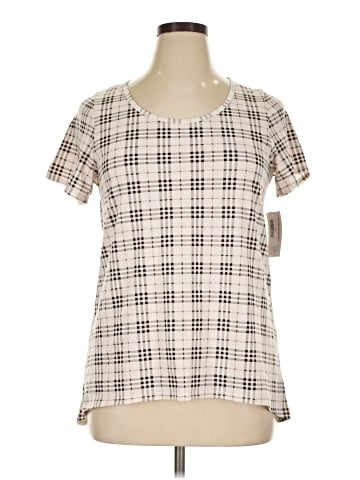 Lularoe Short Sleeve T-Shirt (view 1)