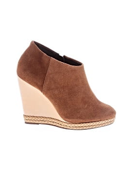Schutz Wedges (view 1)