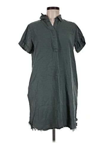 Velvet Heart Short Sleeve Button-Down Shirt (view 1)