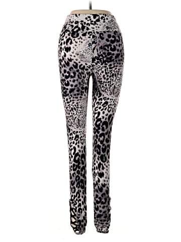 No Boundaries Casual Pants (view 2)