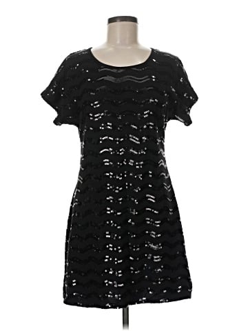 Xhilaration Cocktail Dress (view 1)