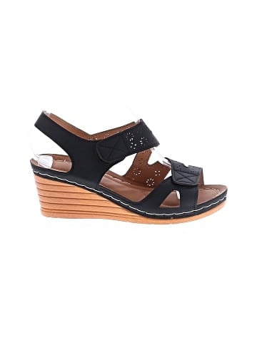 Unbranded Wedges (view 1)