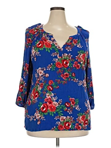 The Pioneer Woman 3/4 Sleeve Blouse (view 1)