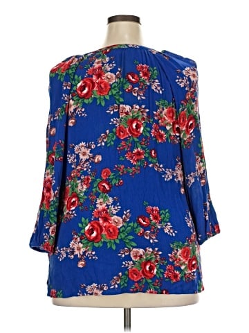 The Pioneer Woman 3/4 Sleeve Blouse (view 2)