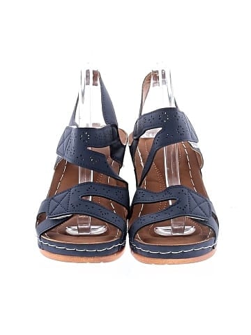 Unbranded Wedges (view 2)