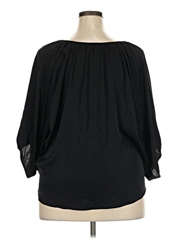 Jennifer Lopez 3/4 Sleeve T-Shirt (view 2)