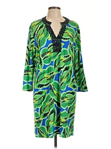 Crown & Ivy Casual Dress (view 1)
