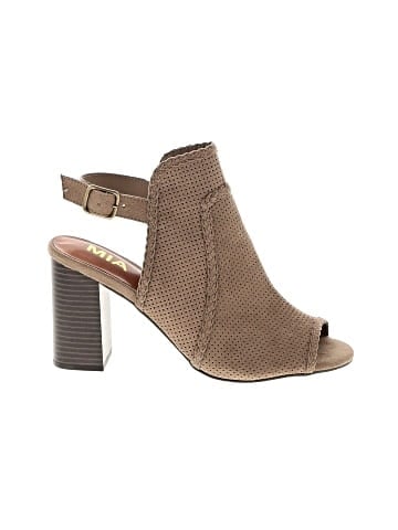 Mia Sandals (view 1)