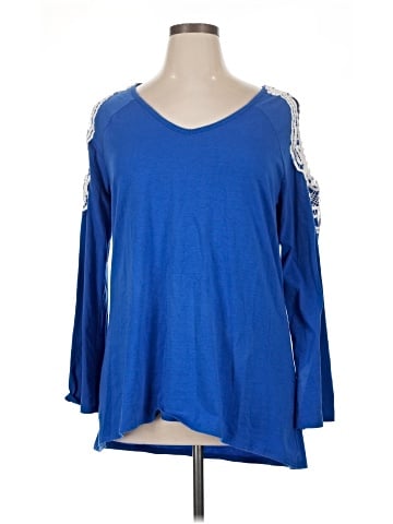 Hannah 3/4 Sleeve T-Shirt (view 1)