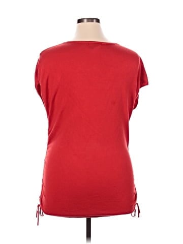 New York & Company Sleeveless T-Shirt (view 2)