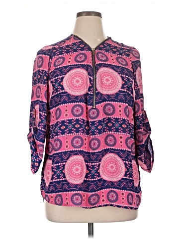 Justify 3/4 Sleeve Blouse (view 1)