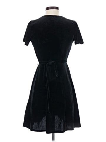 Forever 21 Cocktail Dress (view 2)