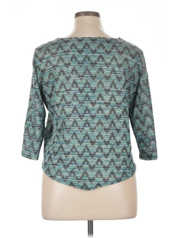 Alfred Dunner 3/4 Sleeve Top (view 2)