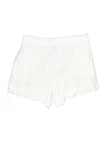 Gap Shorts (view 2)