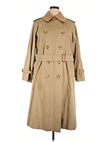Burberry Trenchcoat (view 1)