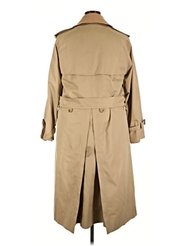 Burberry Trenchcoat (view 2)