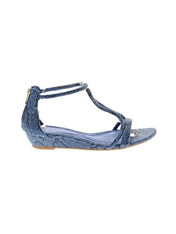 Isola Wedges (view 1)