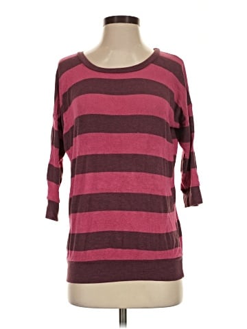 One Clothing Pullover Sweater (view 1)