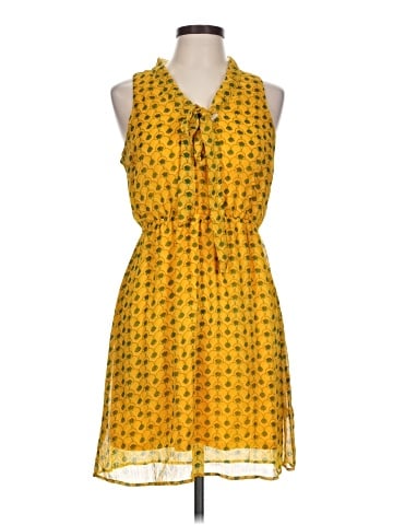 Xhilaration Casual Dress (view 1)